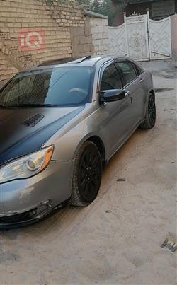 کرایسلەر 200